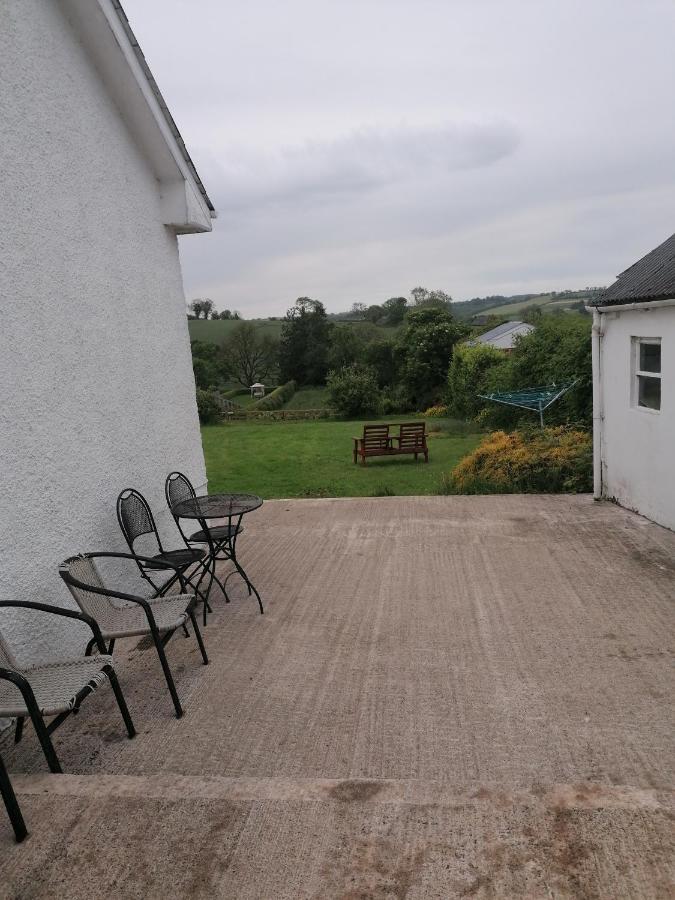 Charming Cottage 4 Bedroom Acton  Exterior foto