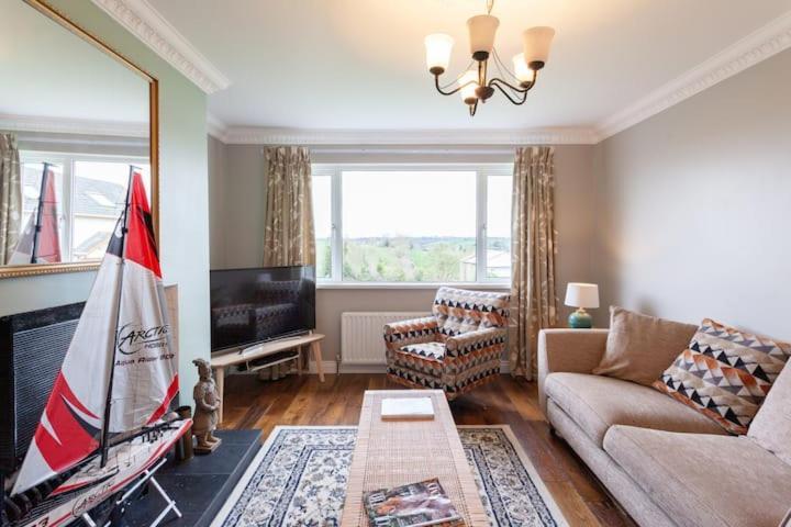 Charming Cottage 4 Bedroom Acton  Exterior foto